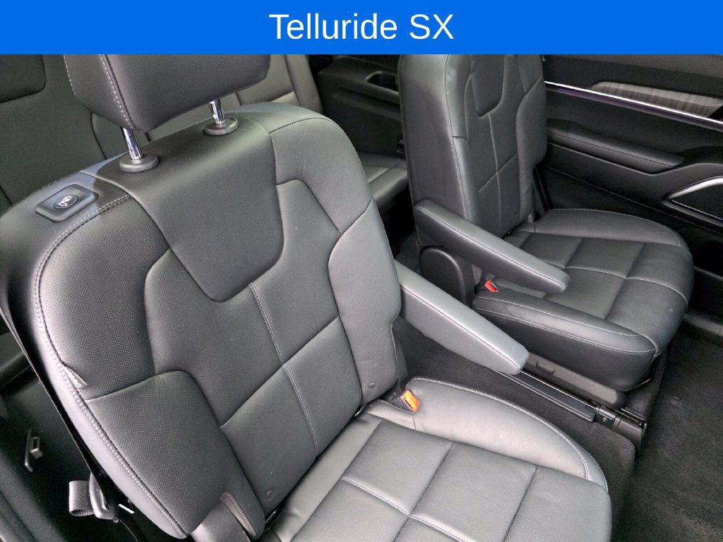 Used 2024 Kia Telluride SX FWD image 32