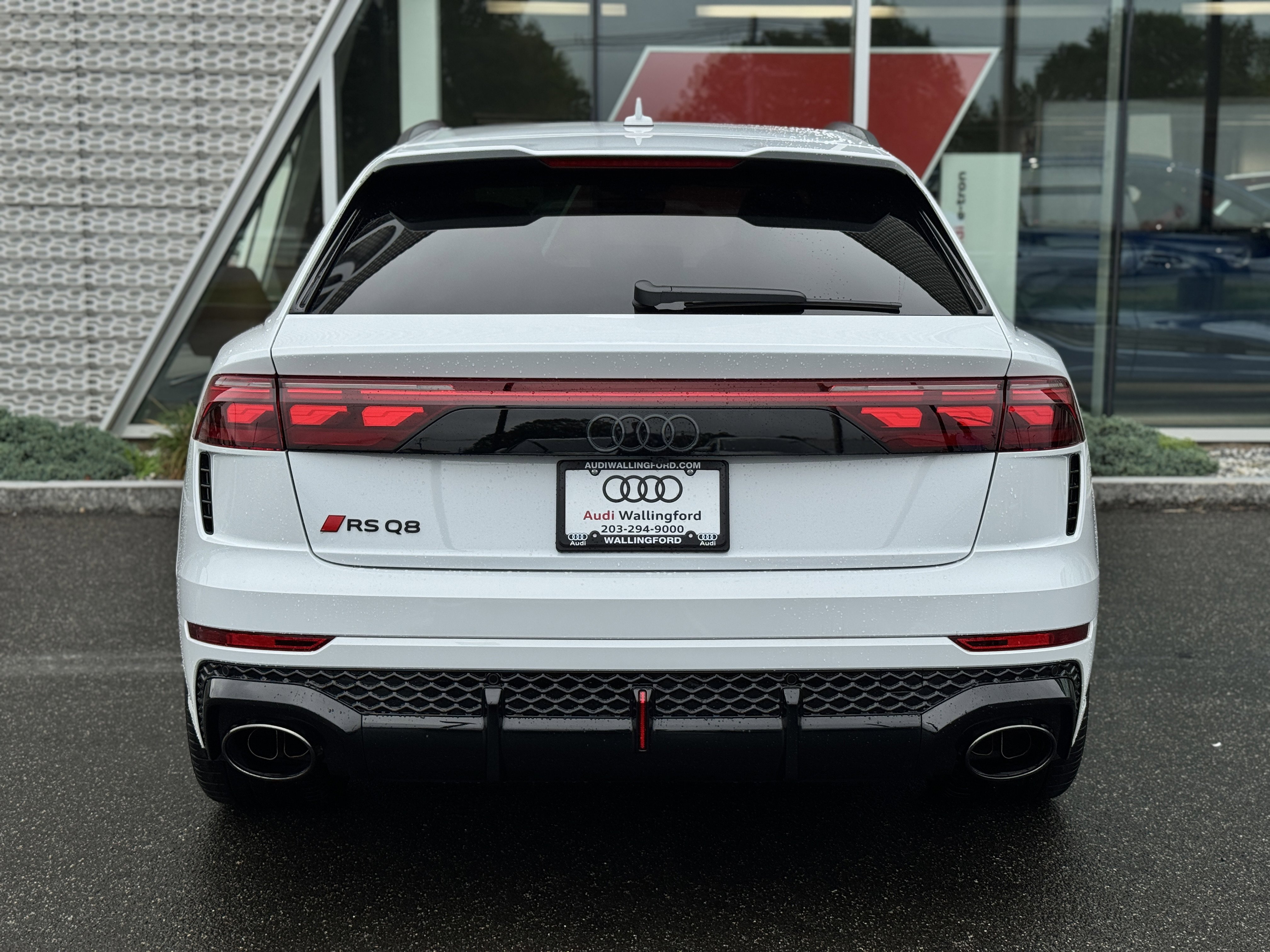 New 2025 Audi RS Q8 performance image 11