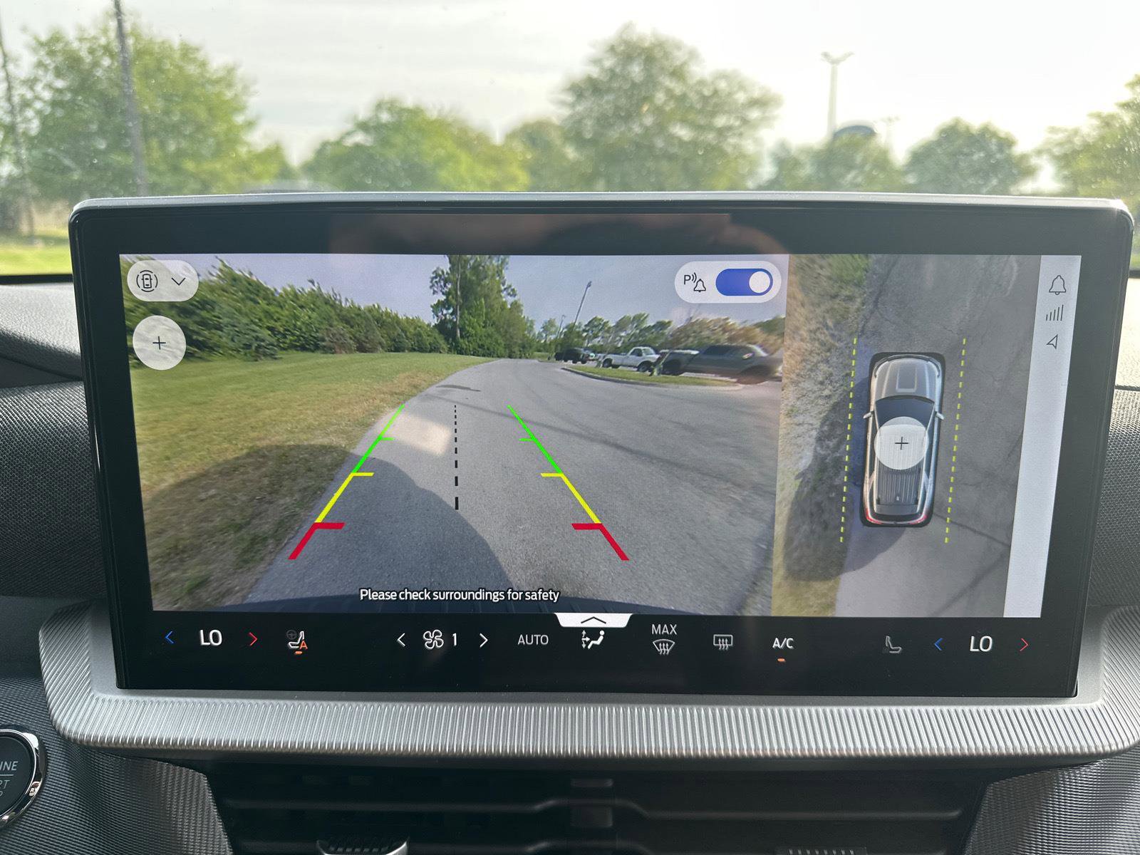 Used 2025 Ford Explorer ST-Line AWD/4WD image 10