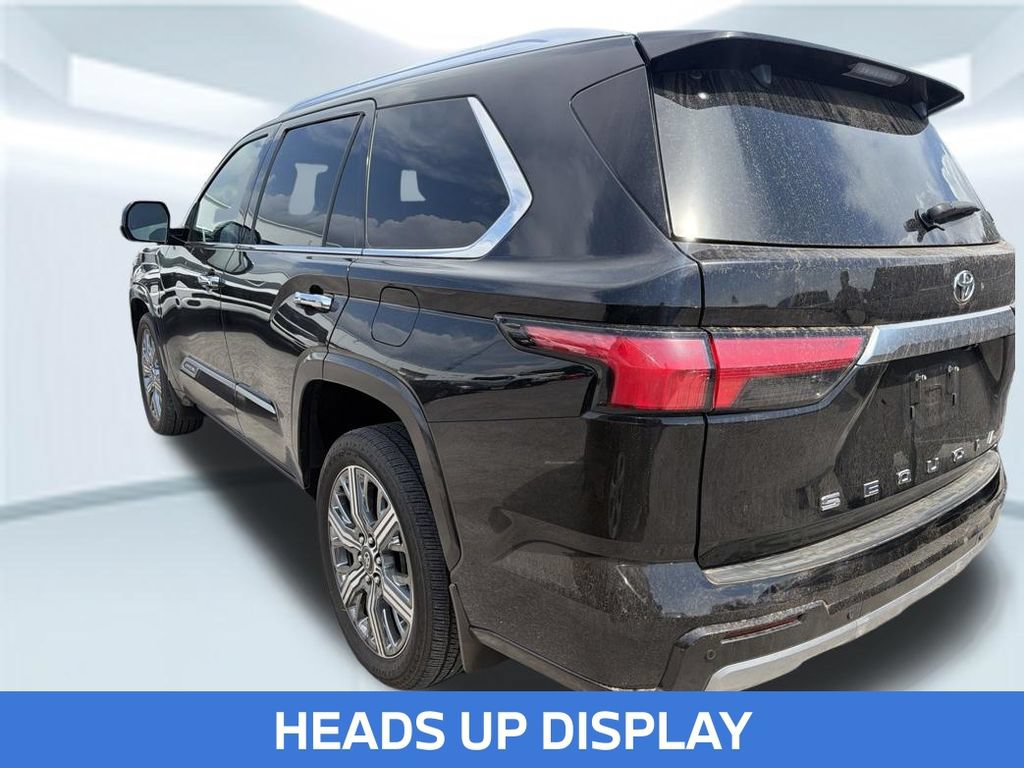 Used 2025 Toyota Sequoia Capstone AWD/4WD image 11