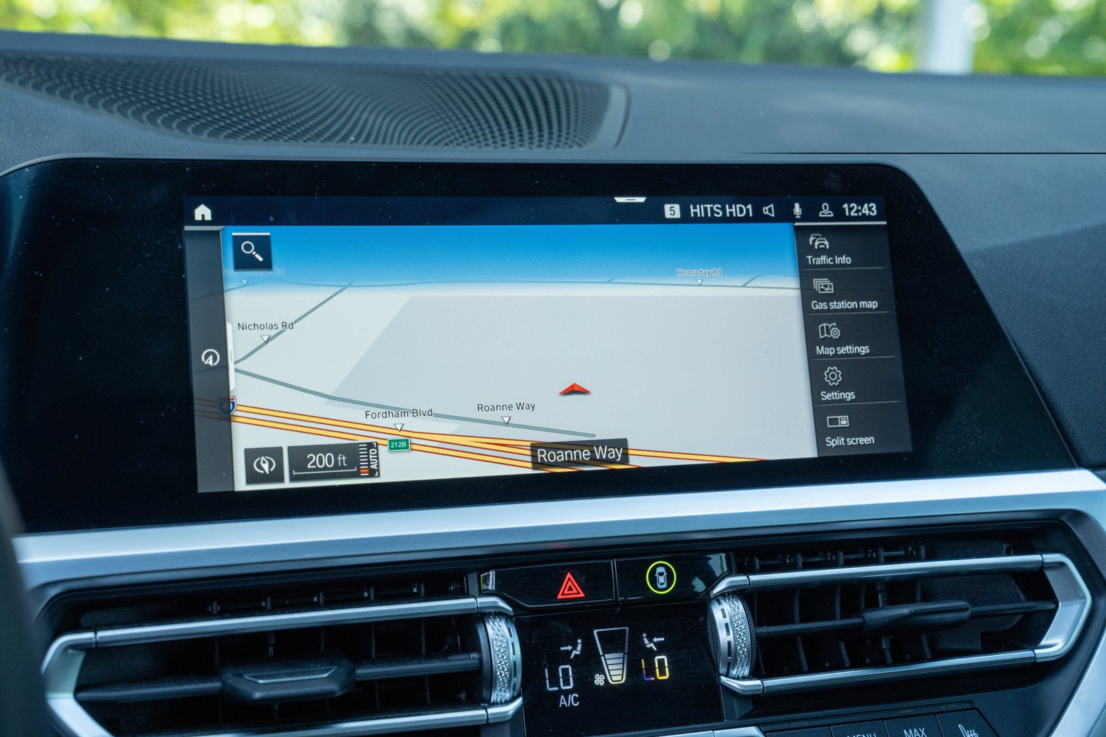 Used 2021 BMW 430i Coupe w/ Convenience Package RWD image 18