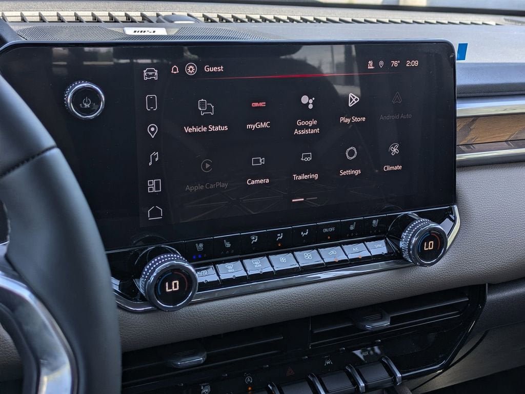 New 2026 GMC Canyon Denali w/ LPO, Denali Black Edition AWD/4WD image 24