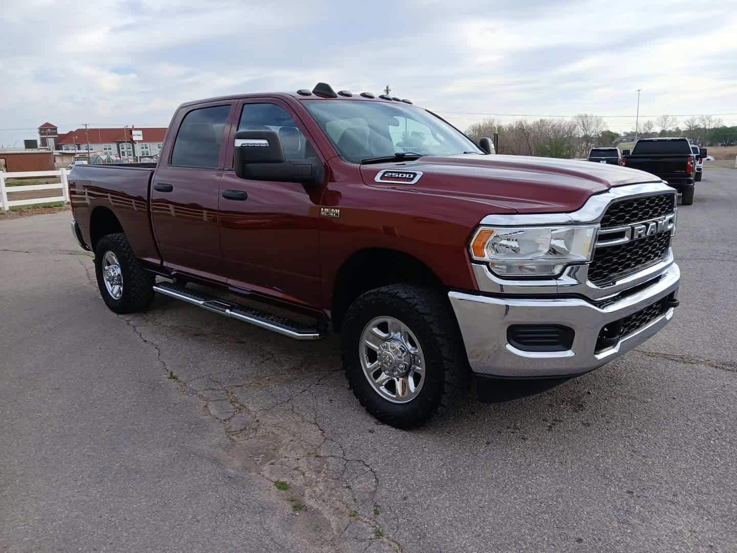 Used 2023 RAM 2500 Tradesman AWD/4WD image 9