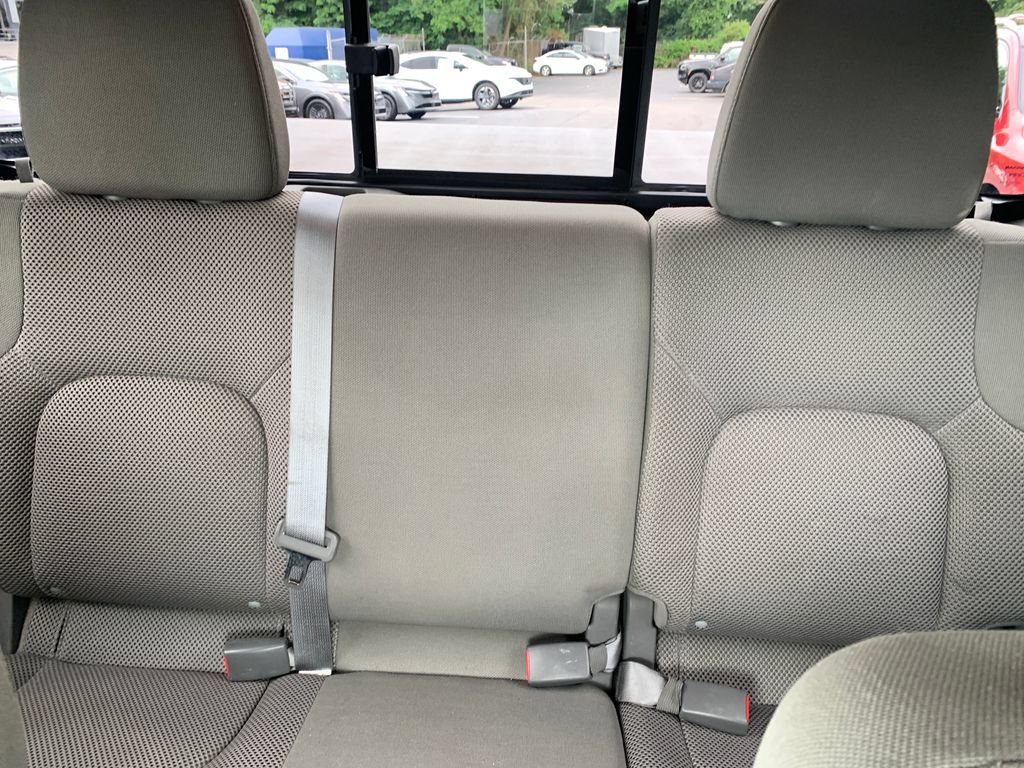 Used 2021 Nissan Frontier SV RWD image 27