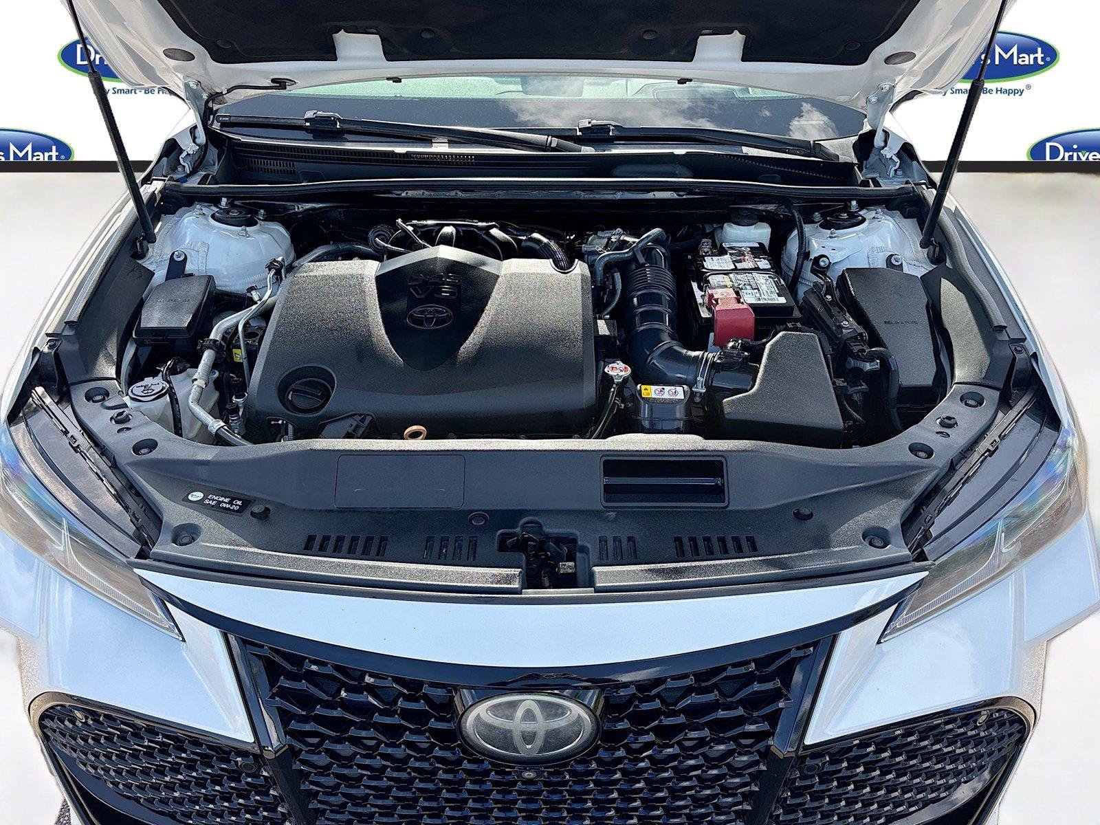 Used 2019 Toyota Avalon Touring FWD image 31