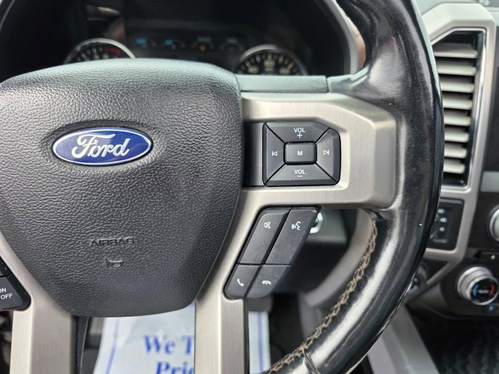 Used 2018 Ford F150 Platinum w/ Equipment Group 701A Luxury image 18