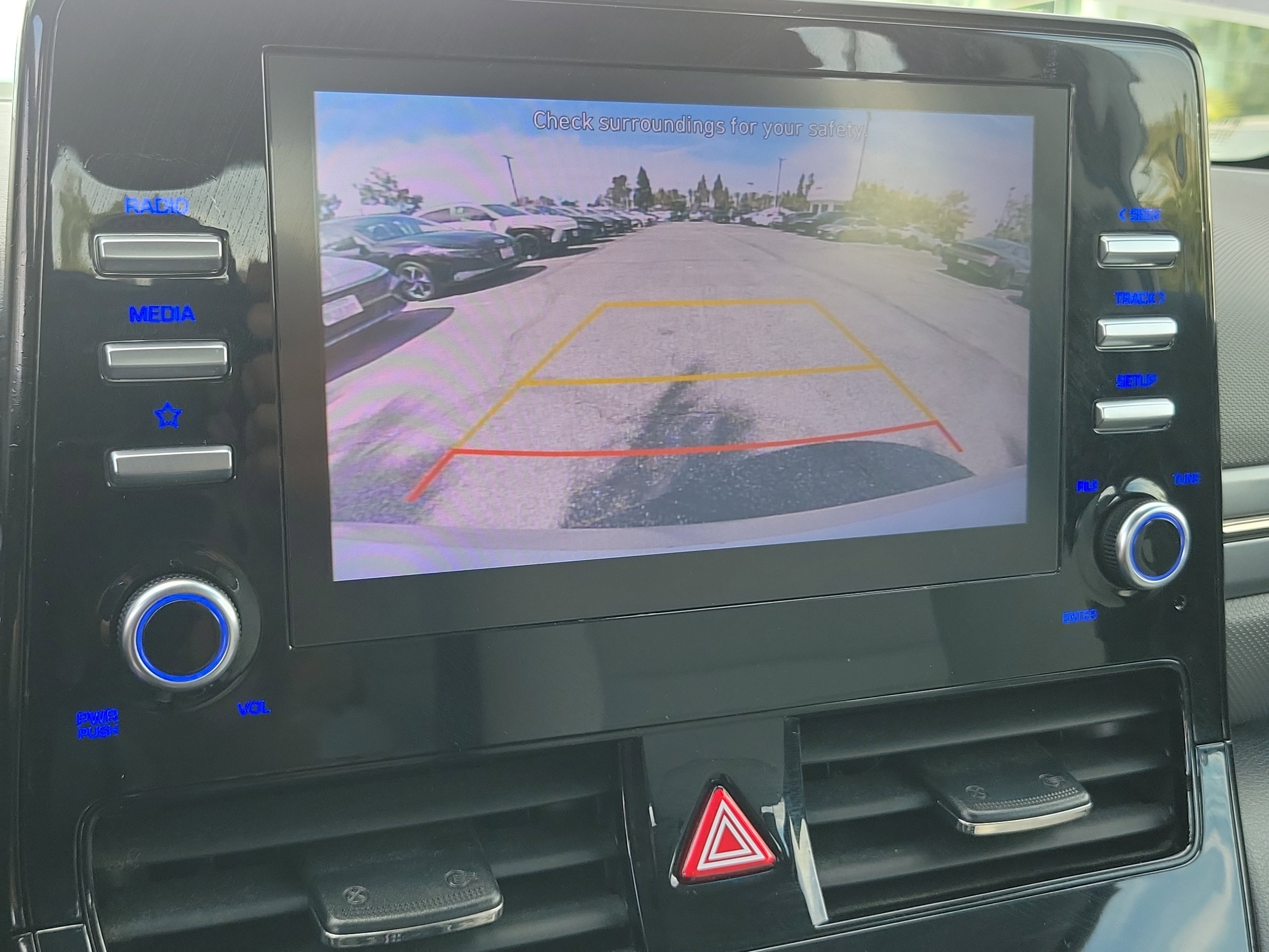 Used 2022 Hyundai Ioniq SE FWD image 14