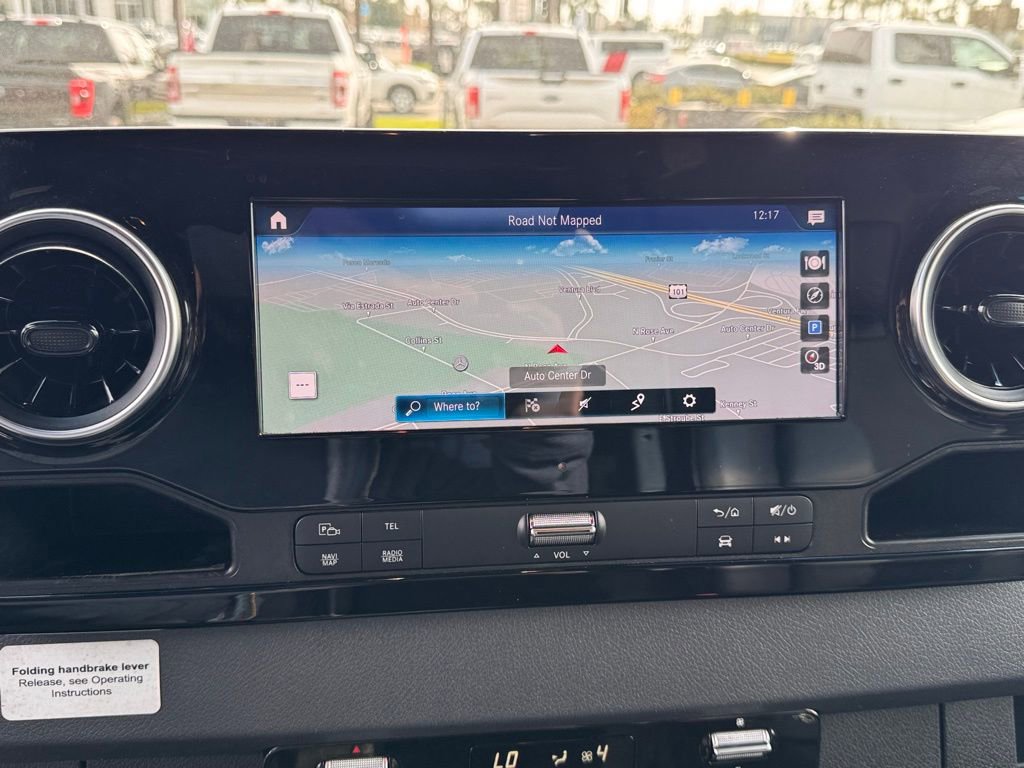 Used 2020 Mercedes-Benz Sprinter 4500 image 27