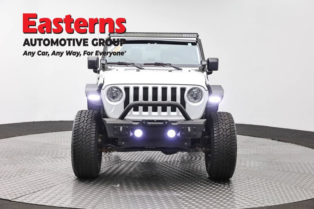 Used 2020 Jeep Wrangler Sport AWD/4WD image 2