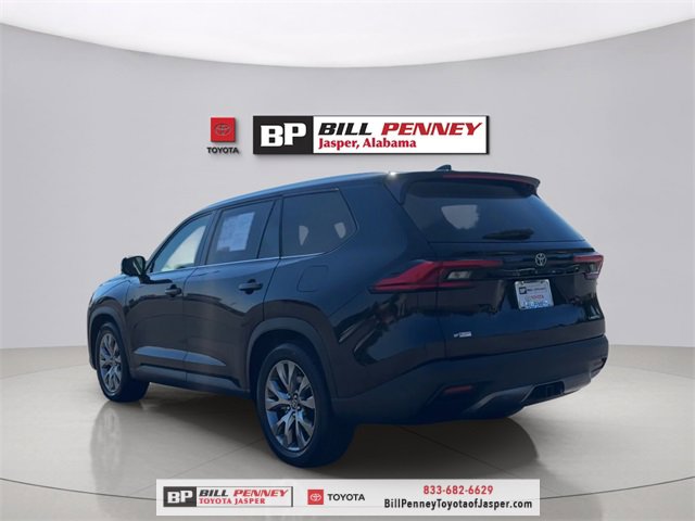 Used 2024 Toyota Grand Highlander Limited image 3