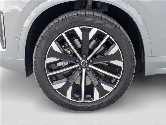 New 2026 Volvo XC90 T8 Ultra image 11