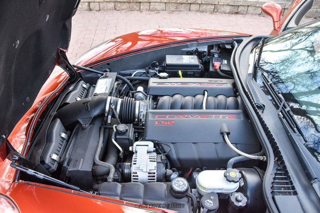 Used 2006 Chevrolet Corvette Convertible w/ Preferred Equipment Group image 24