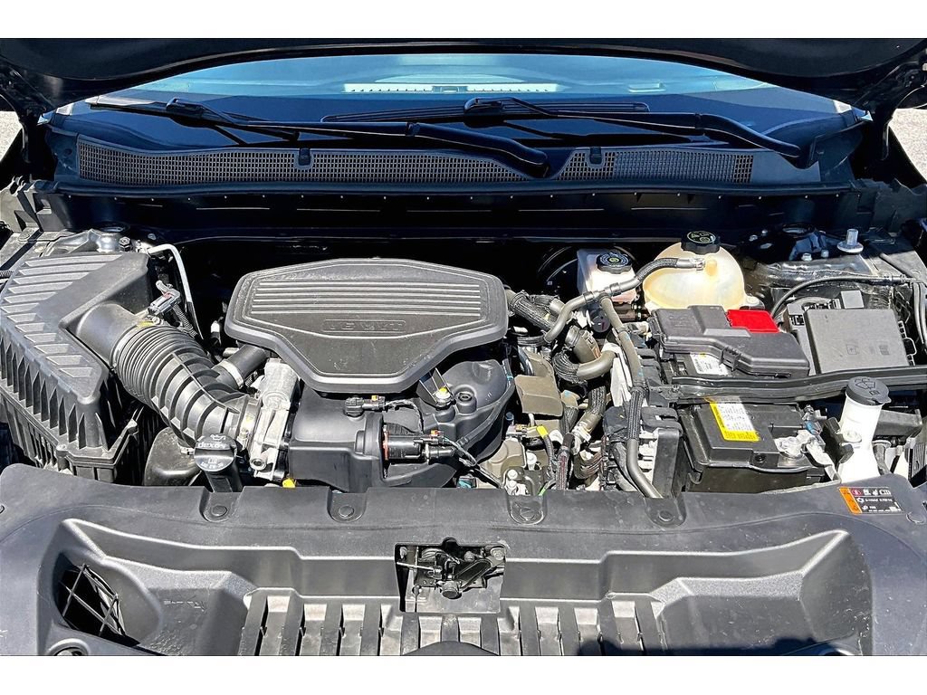 Used 2023 Chevrolet Blazer RS w/ Enhanced Convenience Package FWD image 12