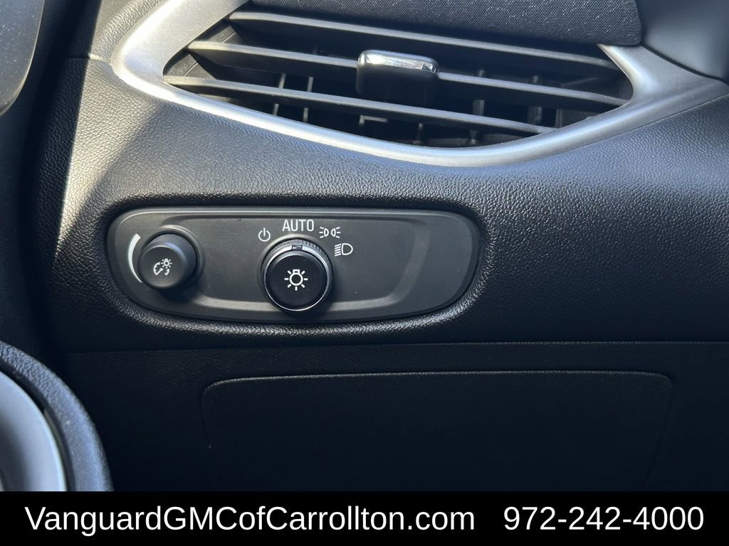 Used 2025 Chevrolet Malibu LT image 22