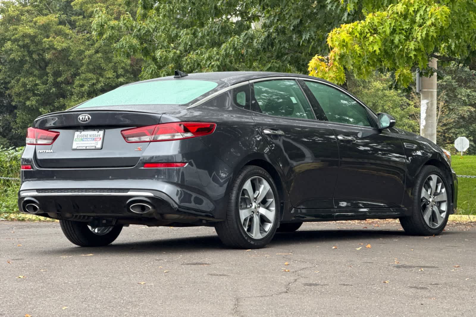 Used 2019 Kia Optima S w/ S Panoramic Sunroof Package FWD image 2