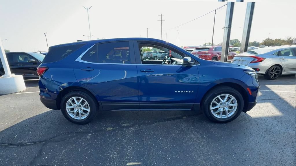 Used 2023 Chevrolet Equinox LT FWD image 9