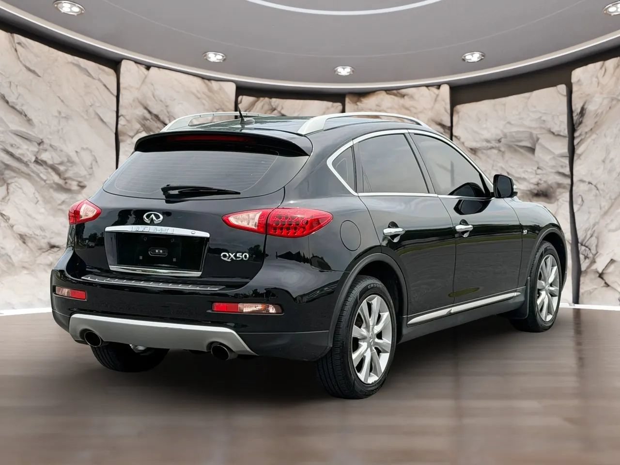 Used 2017 INFINITI QX50 AWD w/ Premium Plus Package image 8
