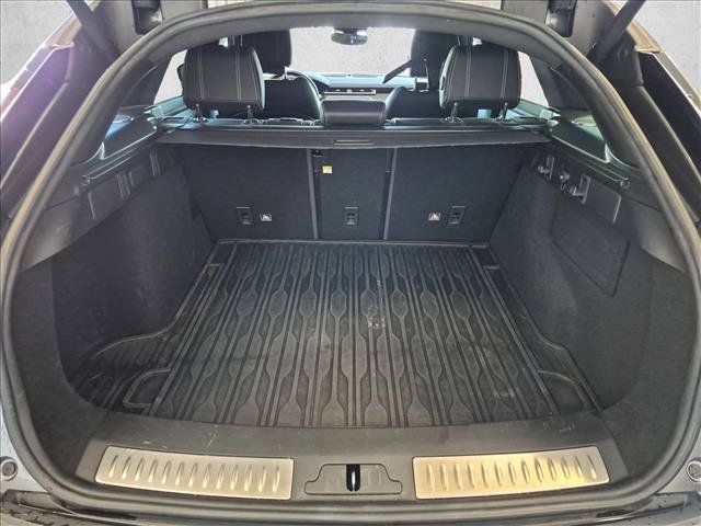 Used 2019 Land Rover Range Rover Velar R-Dynamic SE AWD/4WD image 6