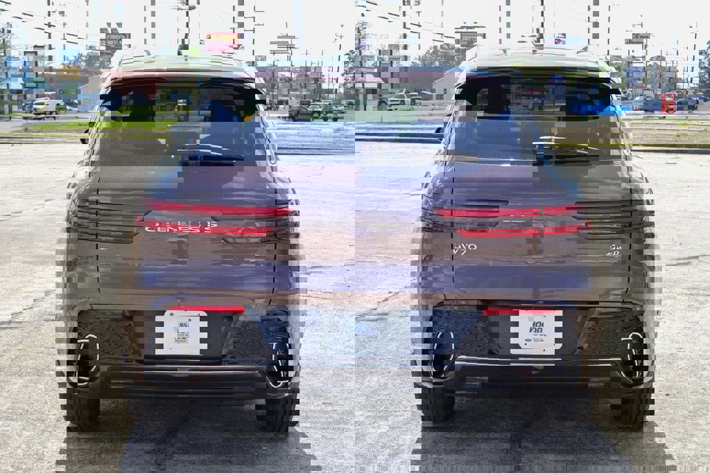 Used 2023 Genesis GV70 2.5T w/ Advanced Package image 19