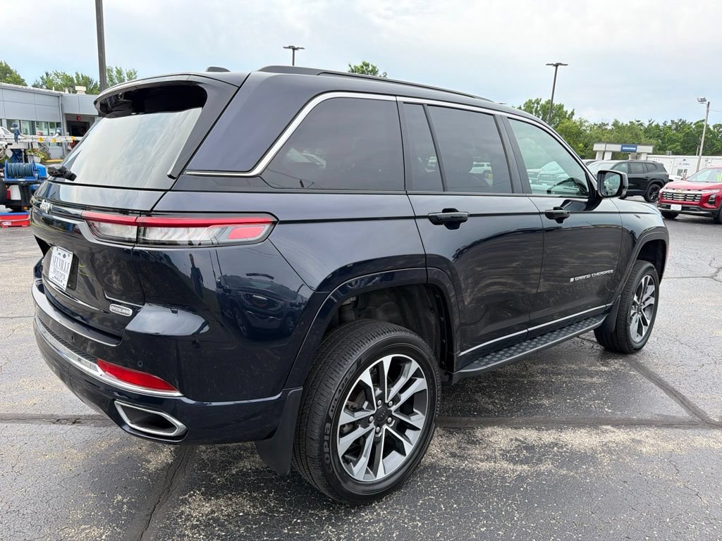 Used 2024 Jeep Grand Cherokee Overland w/ Adv Protech Group III AWD/4WD image 3