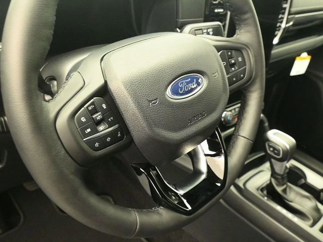 New 2025 Ford Ranger Lariat w/ FX4 Off-Road Package image 15