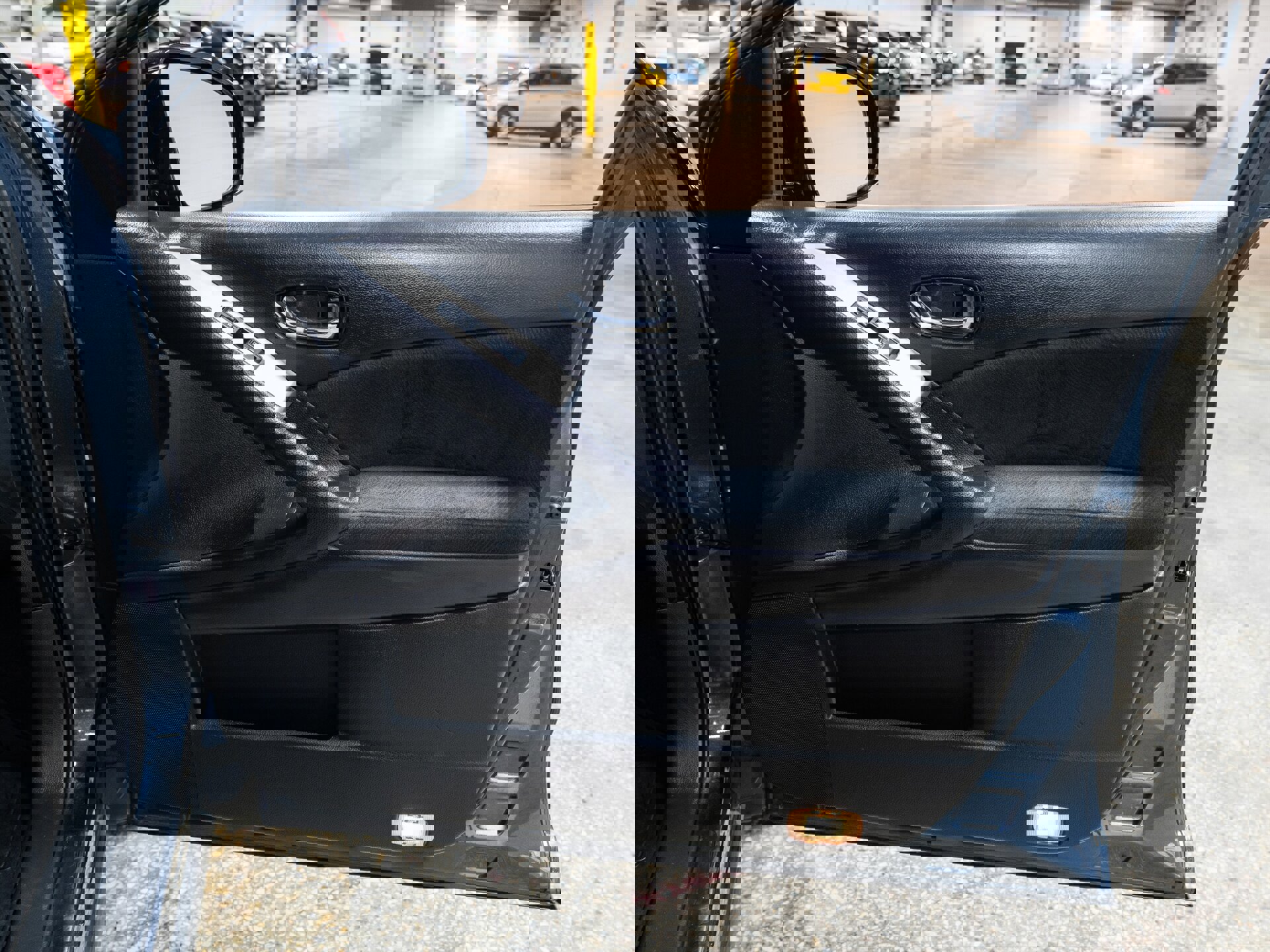 Used 2014 Nissan Murano SV w/ Value Package image 34