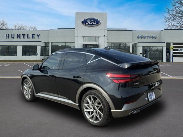 Used 2025 Genesis GV60 Advanced AWD/4WD image 6