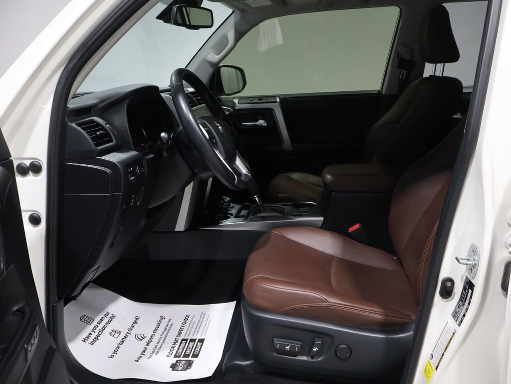 Used 2023 Toyota 4Runner Limited image 10