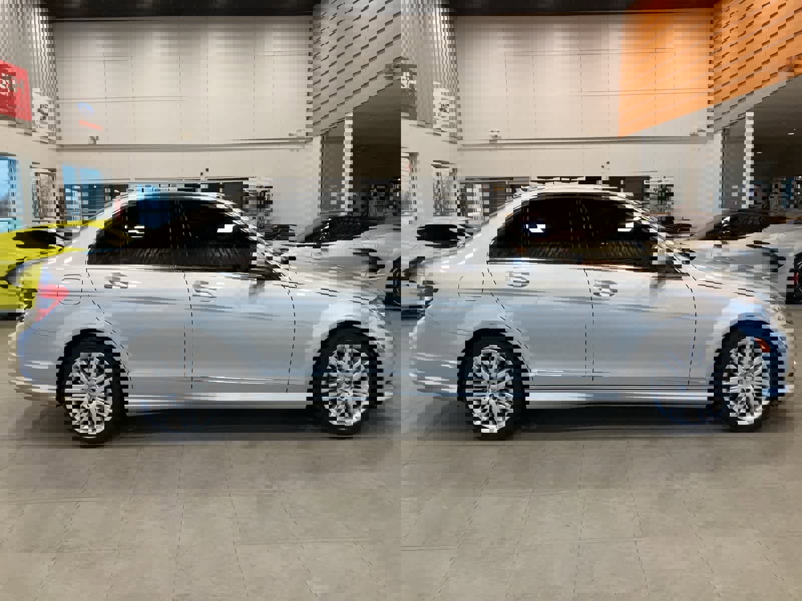 Used 2008 Mercedes-Benz C 300 Sedan image 4