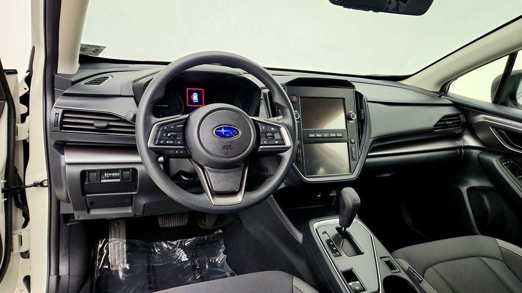 Used 2025 Subaru Impreza 2.0i AWD/4WD image 12