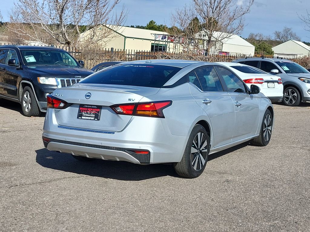 Used 2022 Nissan Altima 2.5 SV image 3