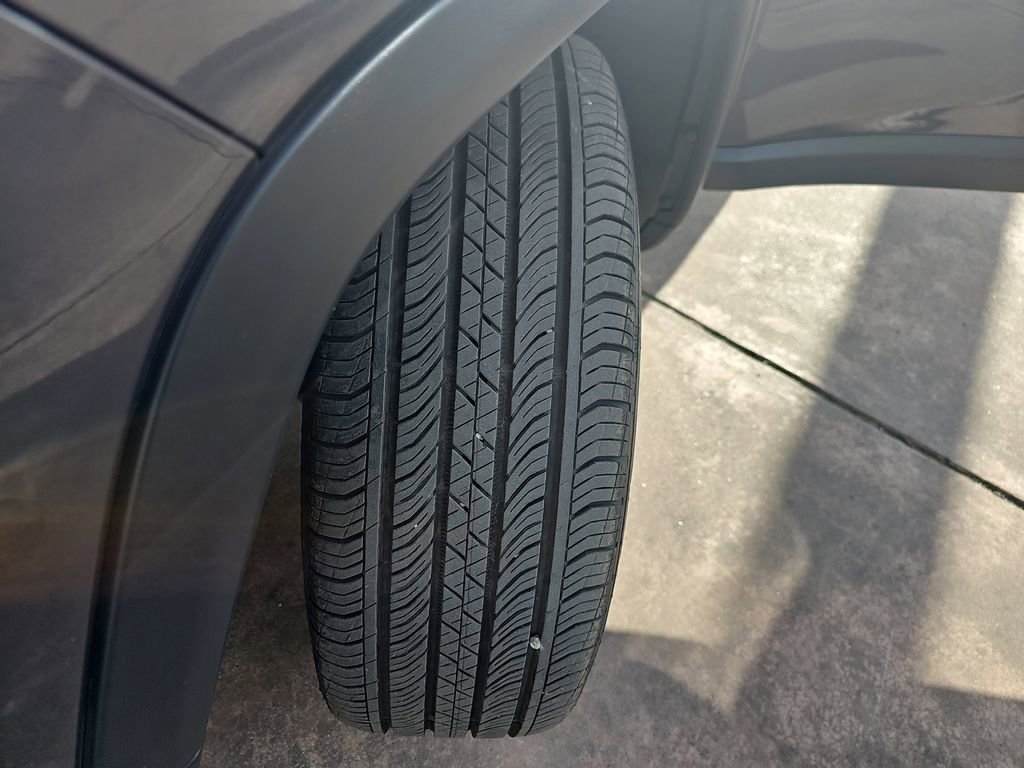 Used 2024 Jeep Compass Limited image 34