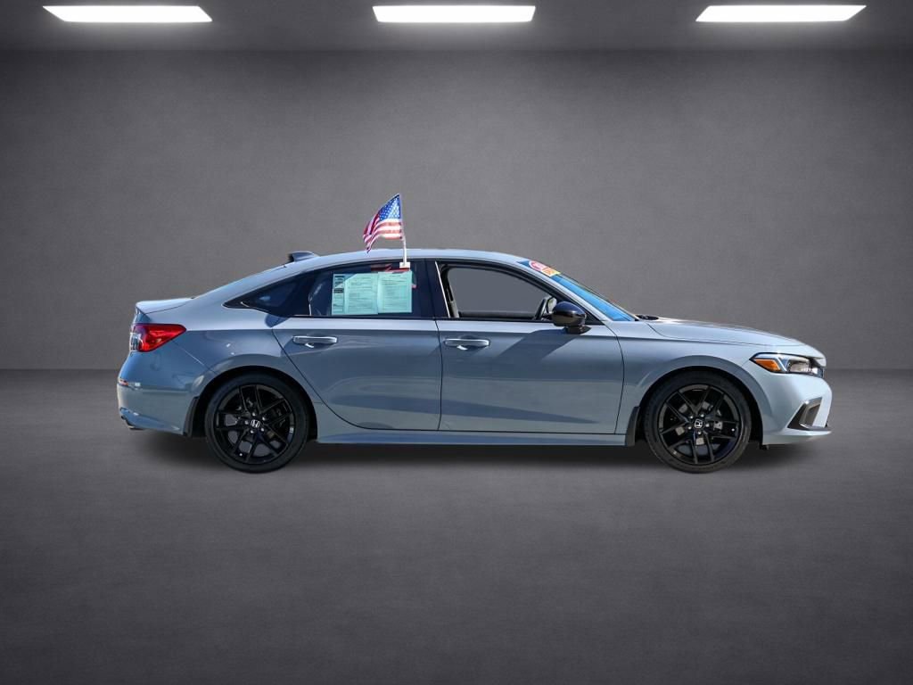 Used 2024 Honda Civic Sport image 3