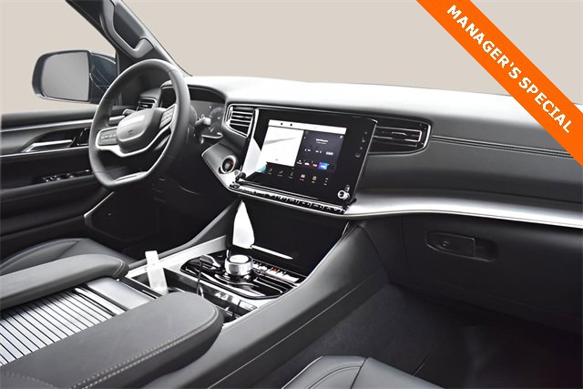 New 2025 Jeep Wagoneer 4WD image 20
