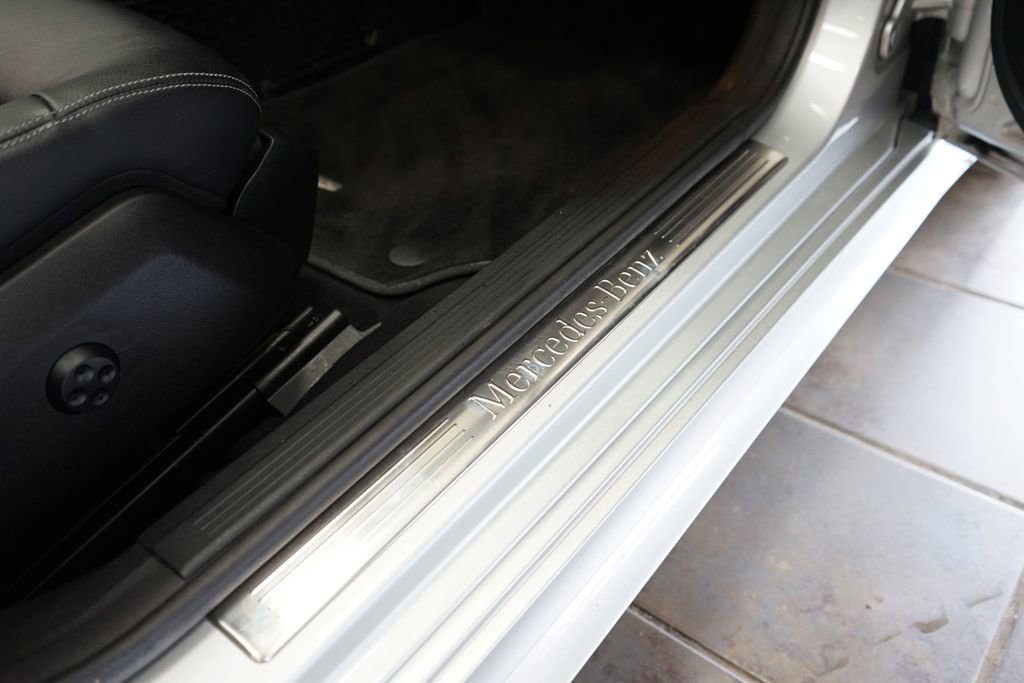 Used 2014 Mercedes-Benz E 350 4MATIC Sedan image 42