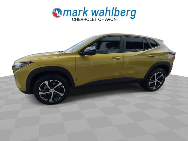 Certified 2024 Chevrolet Trax RS w/ Driver Confidence Package image 4