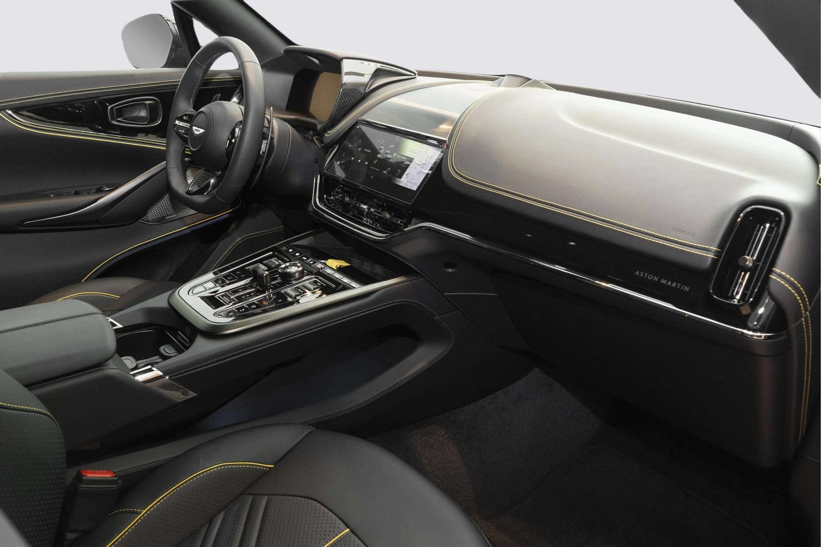 New 2026 Aston Martin DBX 707 AWD/4WD image 40