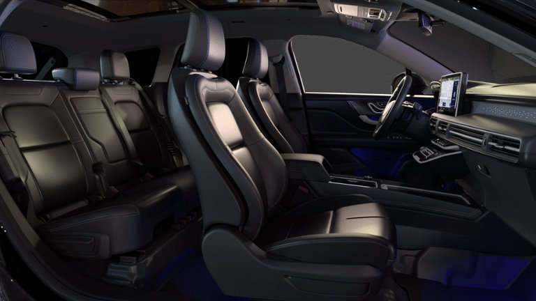 New 2026 Lincoln Corsair Grand Touring AWD/4WD image 5
