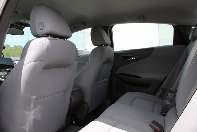 Used 2024 Chevrolet Malibu LS w/ Driver Confidence Package FWD image 14