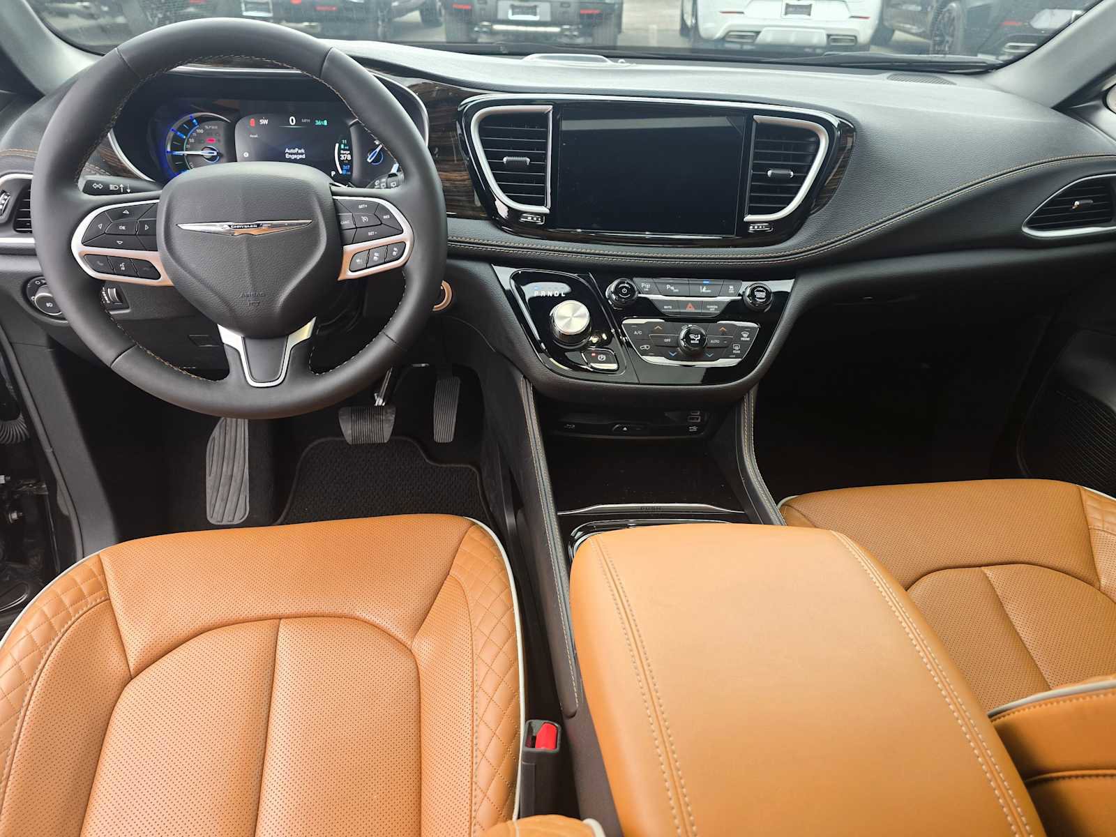 Used 2023 Chrysler Pacifica Pinnacle image 30