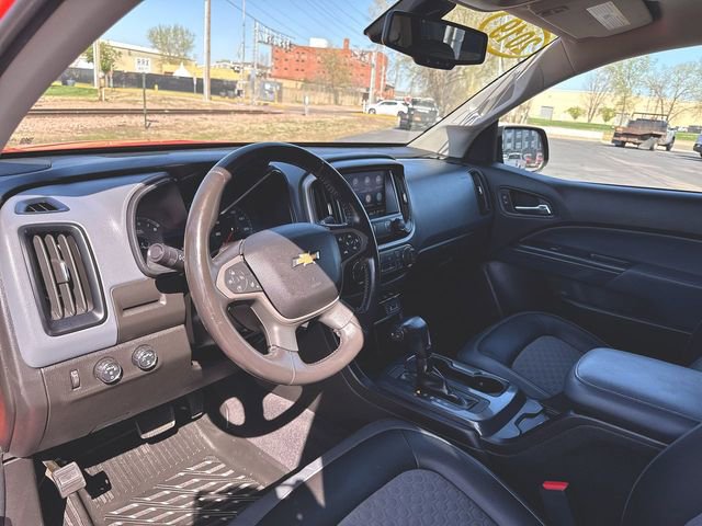 Used 2019 Chevrolet Colorado Z71 AWD/4WD image 10