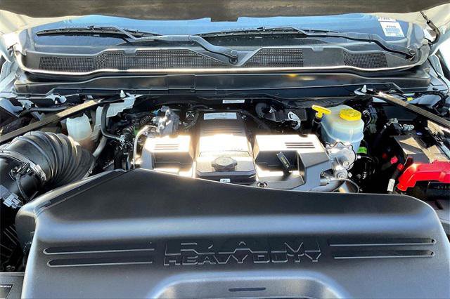 Certified 2022 RAM 3500 Laramie image 9