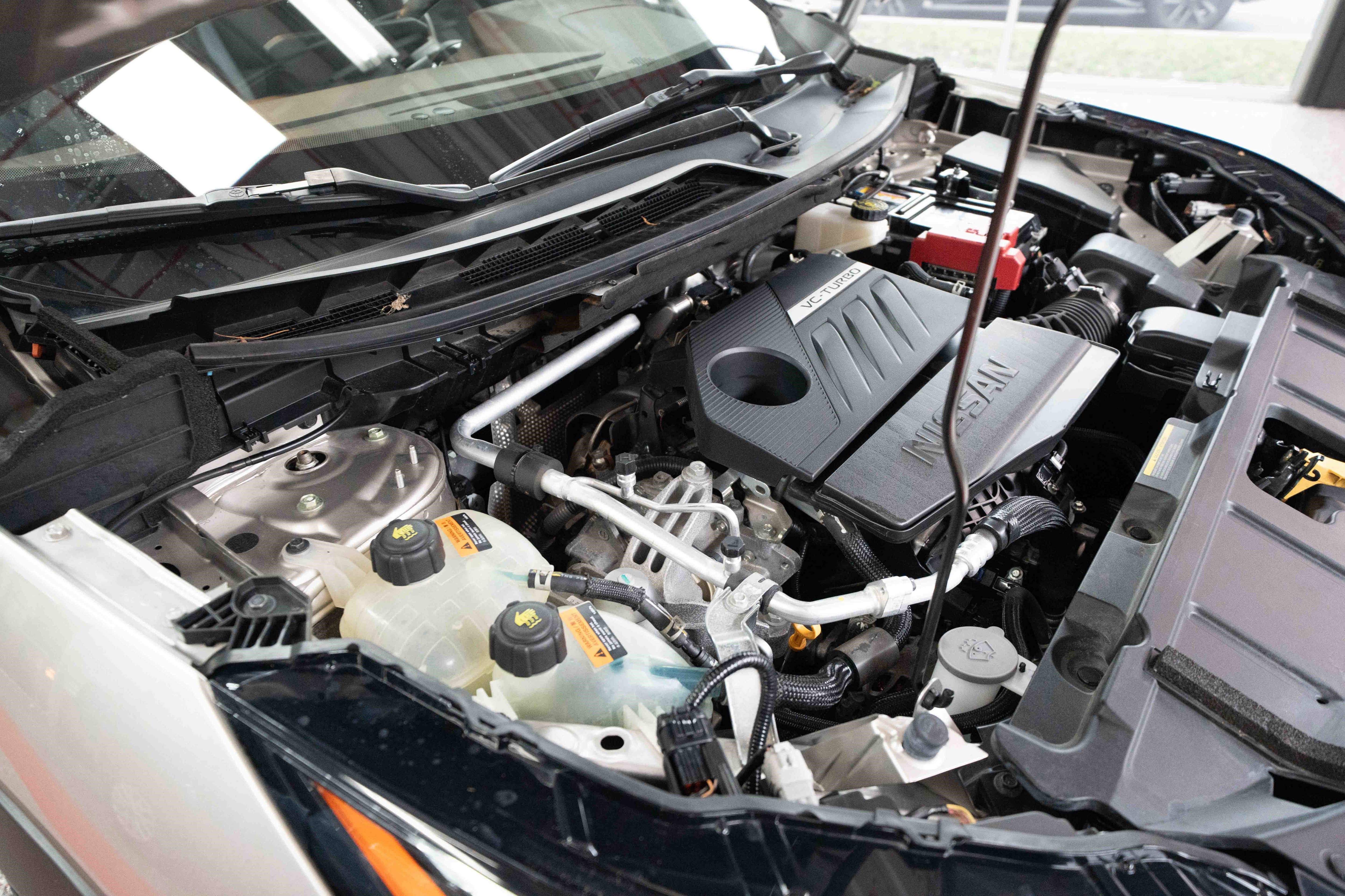 Used 2023 Nissan Rogue SL w/ SL Premium Package image 33