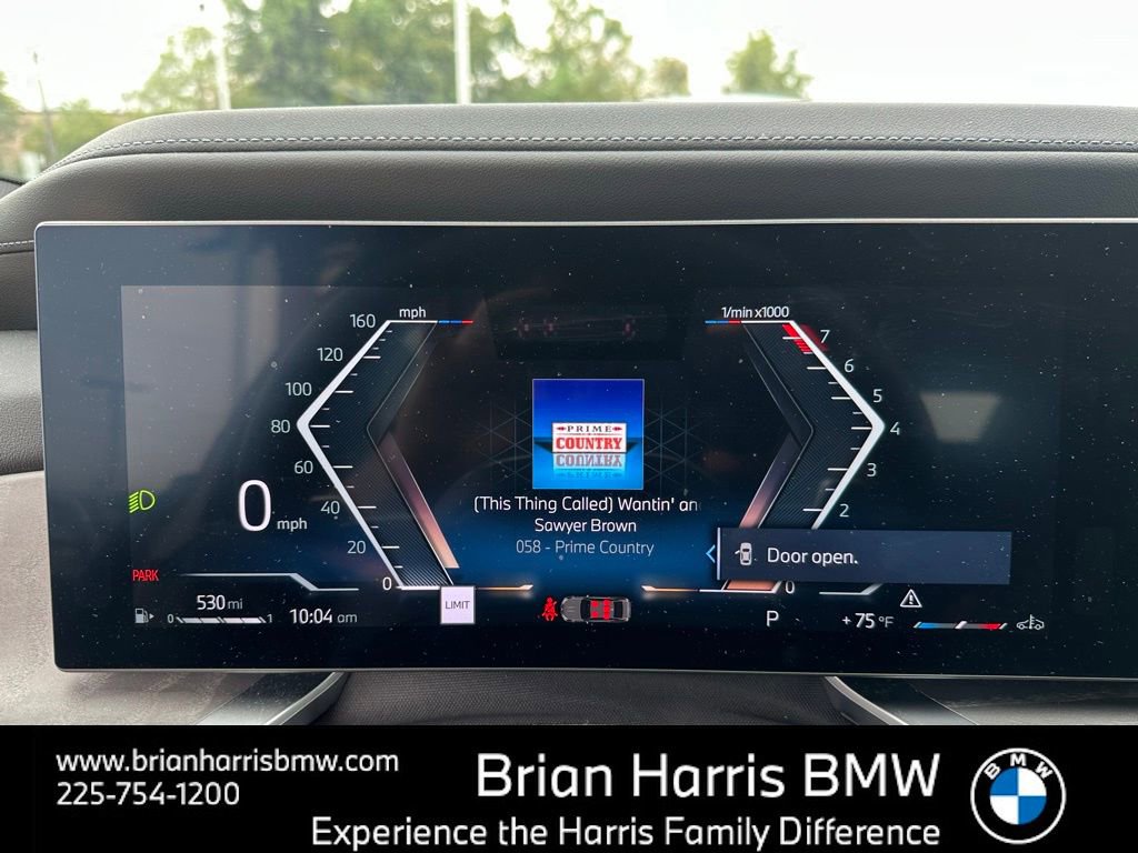 Certified 2025 BMW 740i image 14