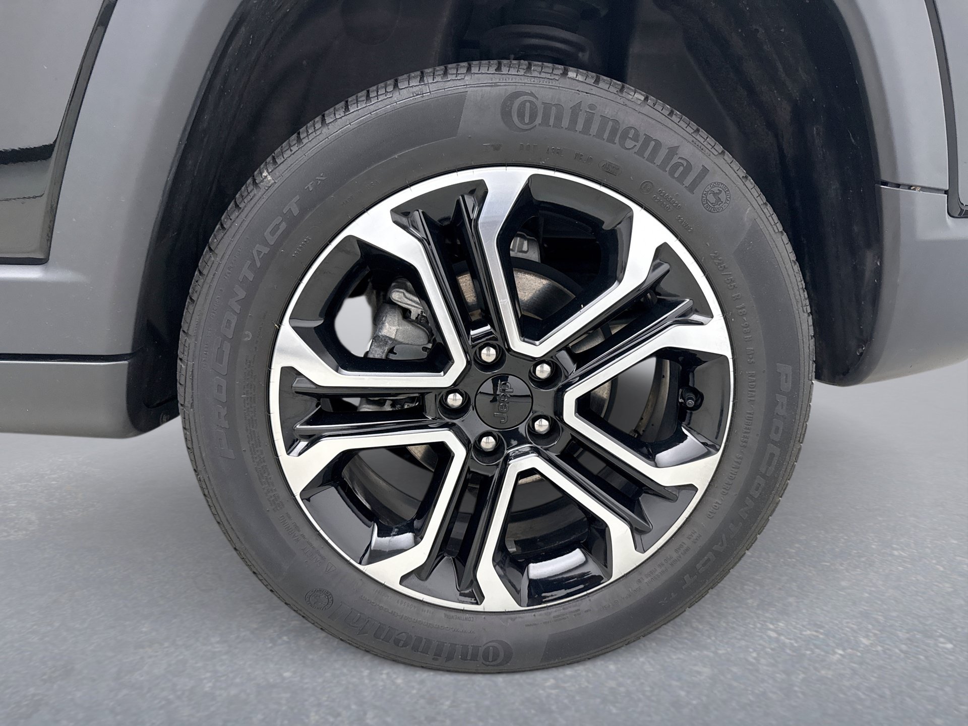Used 2023 Jeep Compass Limited AWD/4WD image 20