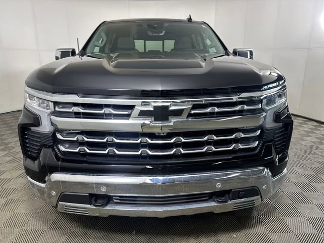 Used 2026 Chevrolet Silverado 1500 LTZ AWD/4WD image 8