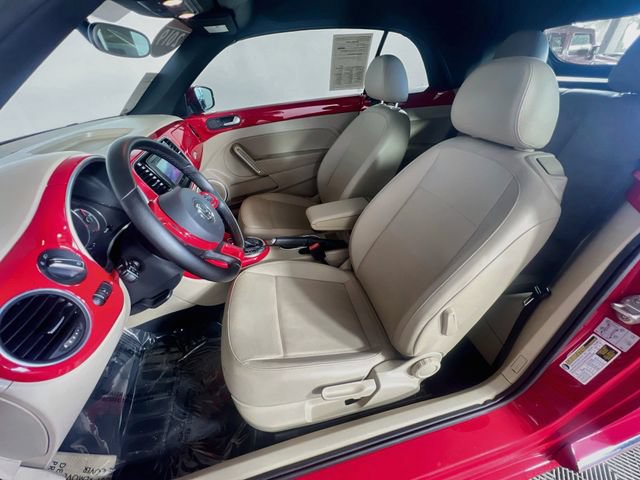 Used 2019 Volkswagen Beetle 2.0T S FWD image 10