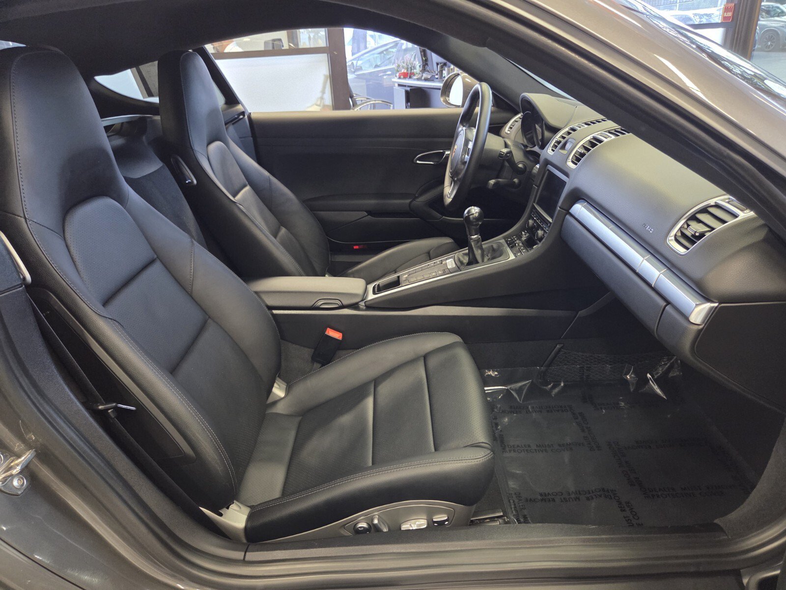 Used 2016 Porsche Cayman RWD image 12