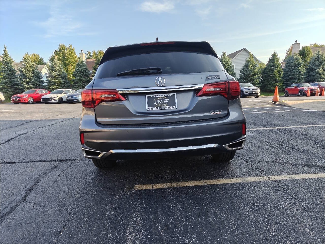 Used 2018 Acura MDX w/ Advance Package AWD/4WD image 4