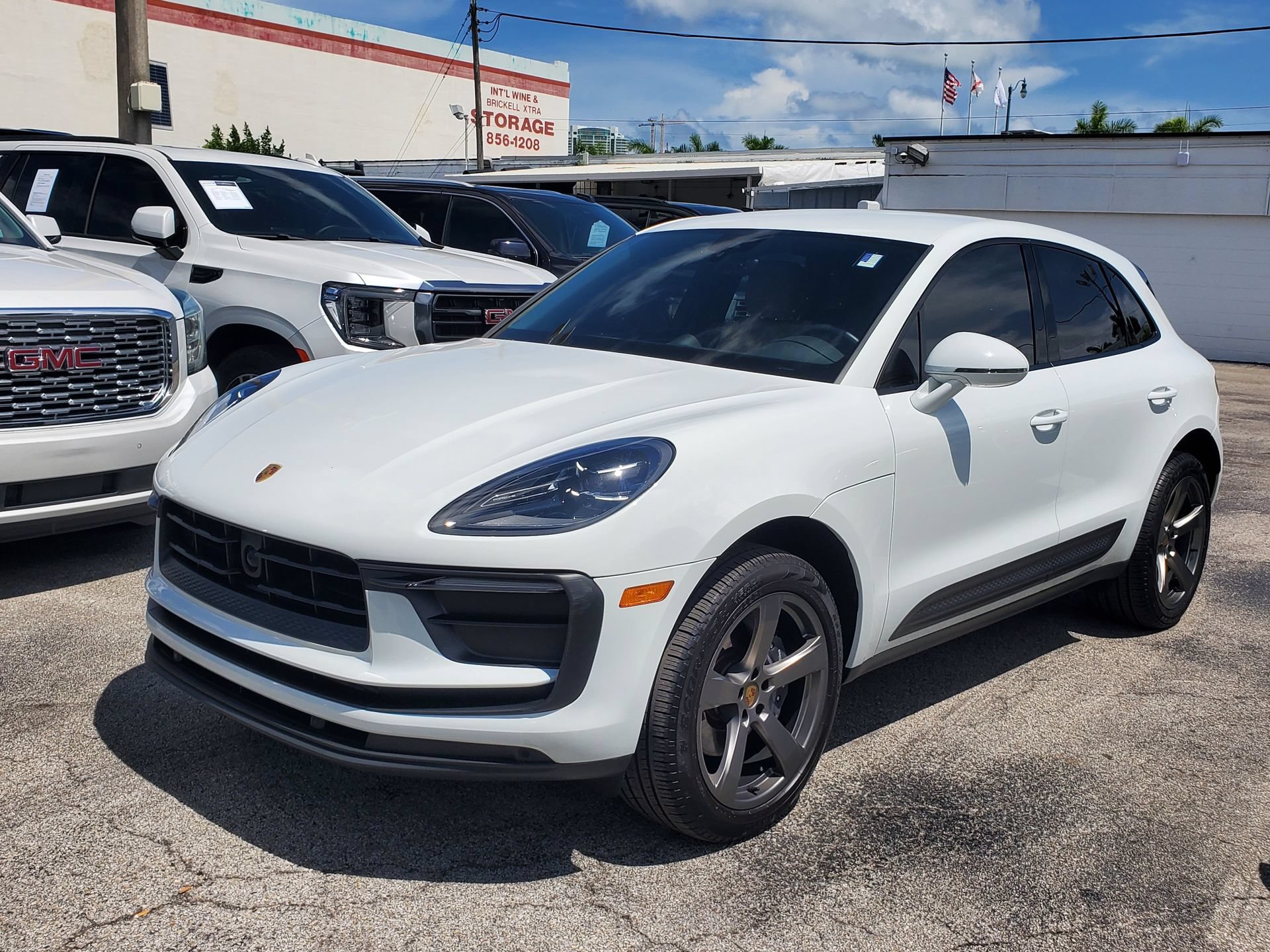Used 2025 Porsche Macan